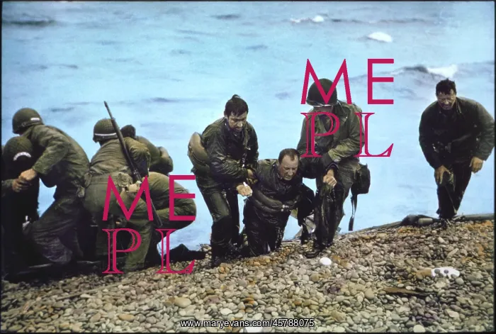 : Omaha Beach - World War II : Omaha Beach - World War II