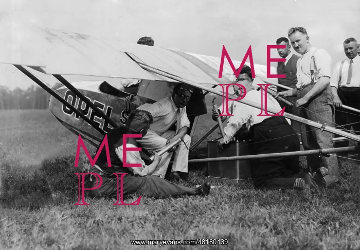 : Opel rocket flight, 1929 : Opel rocket flight, 1929