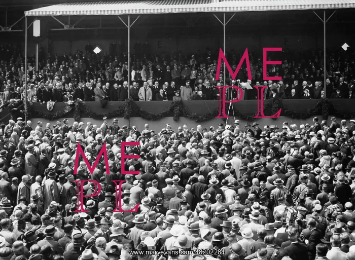 : Opening of an exhibition at Kaiserdamm in Berlin, 1933 : Opening of an exhibition at Kaiserdamm in Berlin, 1933
