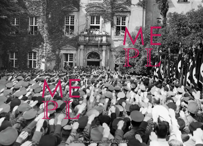 : Opening of an exhibition by the NSDAP in Berlin, 1933 : Opening of an exhibition by the NSDAP in Berlin, 1933