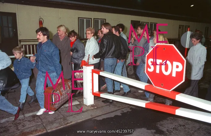 : Opening of inner German border - Berlin : Opening of inner German border - Berlin