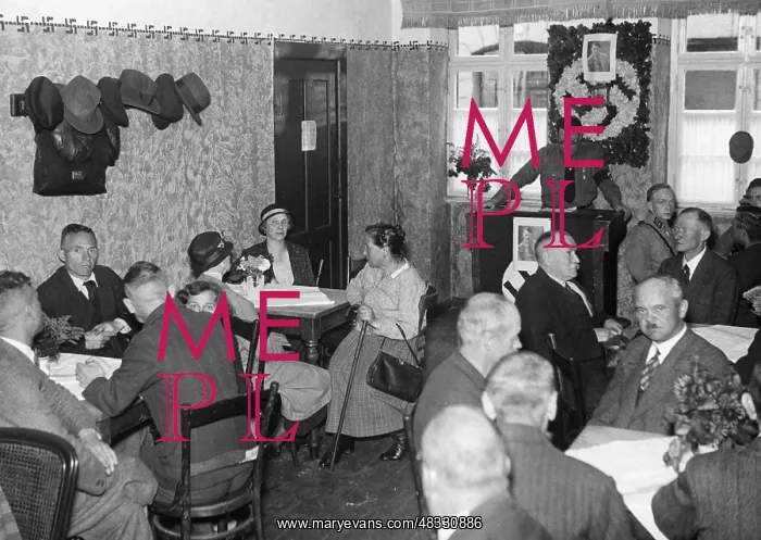 : Opening of an NS welfare kitchen in Berlin : Opening of an NS welfare kitchen in Berlin