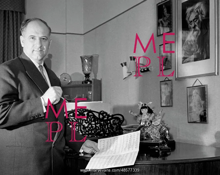 : Opera singer Ivan Petrov : Opera singer Ivan Petrov