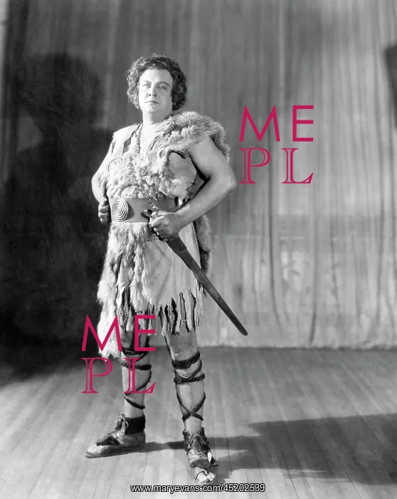 : Opera singer Lauritz Melchior performing ? : Opera singer Lauritz Melchior performing ?