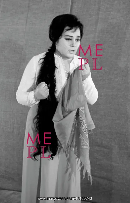 : Opera singer Maria Bie?u, 1974 : Opera singer Maria Bie?u, 1974