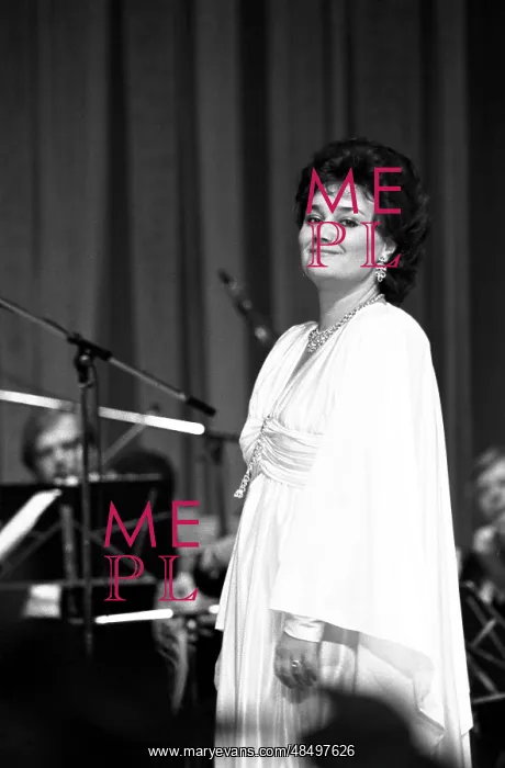 : Opera singer Tamara Sinyavskaya, 1987 : Opera singer Tamara Sinyavskaya, 1987