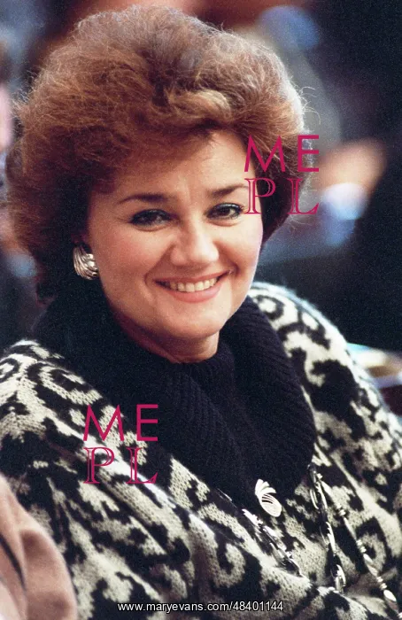: Opera singer Tamara Sinyavskaya, 1988 : Opera singer Tamara Sinyavskaya, 1988