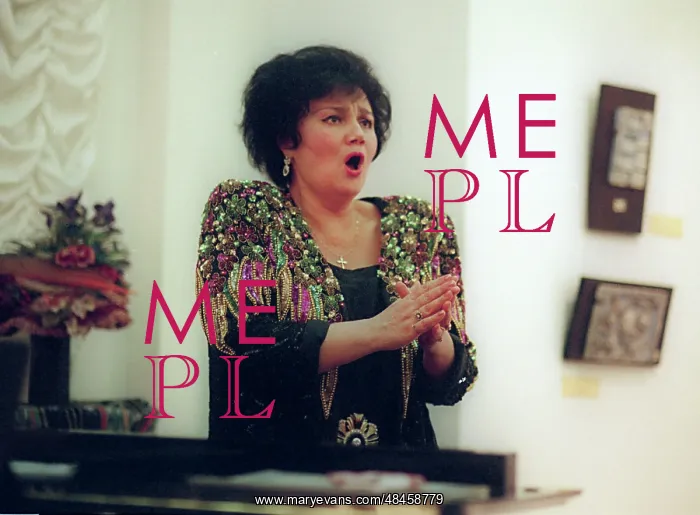 : Opera singer Tamara Sinyavskaya, 1995 : Opera singer Tamara Sinyavskaya, 1995