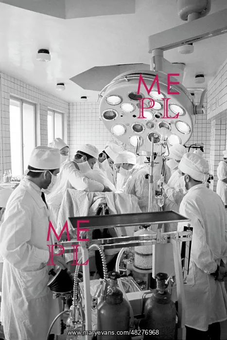 : In operating room, 1972 : In operating room, 1972