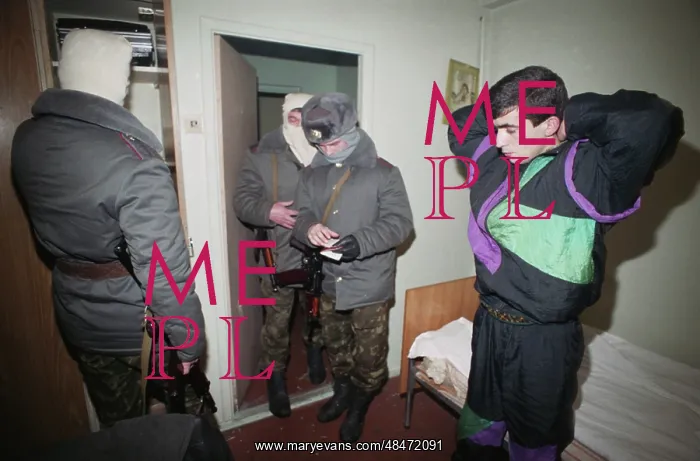 : Operation of Special Police Unit Combating Illegal : Operation of Special Police Unit Combating Illegal