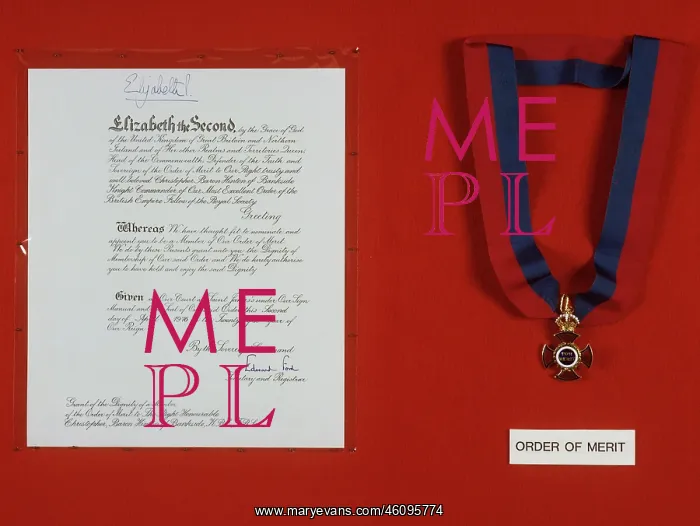 : Order of merit - Christopher Hinton : Order of merit - Christopher Hinton