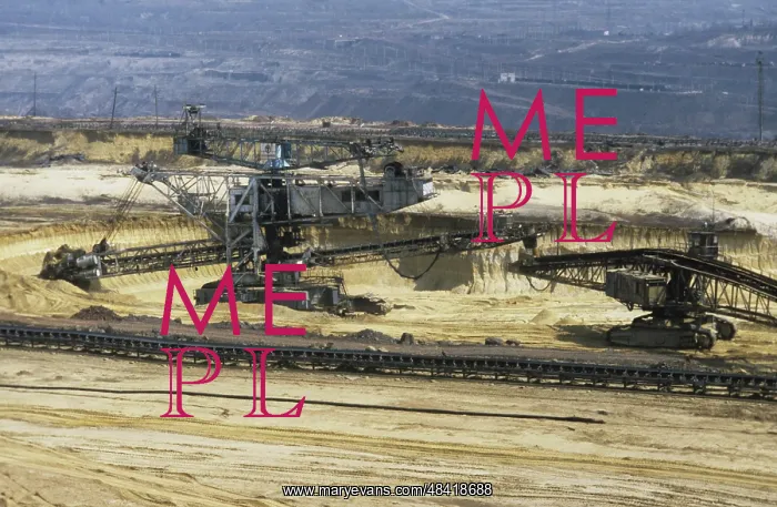 : Ore mining at Mikhailovsky GOK, 1985 : Ore mining at Mikhailovsky GOK, 1985