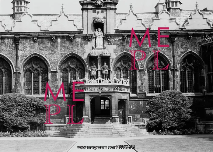  : Oriel College, Oxford