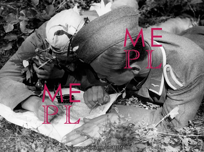 : Orientation practice in a military training camp, 16.09.1943 : Orientation practice in a military training camp, 16.09.1943