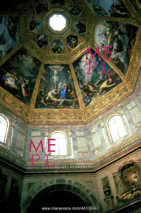 : Ornamentation of the dome in : Ornamentation of the dome in