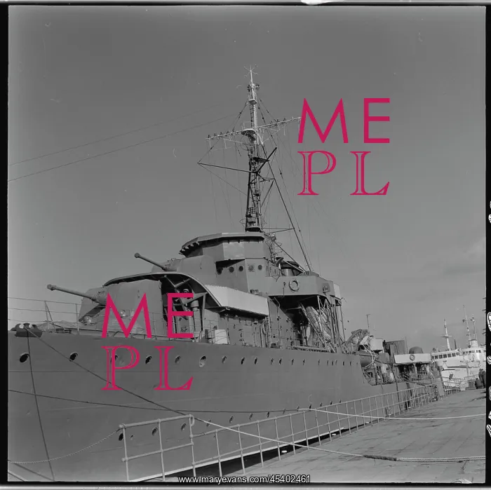 : ORP Burza - Wicher-class destroyer of the Polish : ORP Burza - Wicher-class destroyer of the Polish