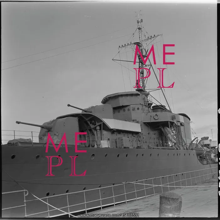 : ORP Burza - Wicher-class destroyer of the Polish : ORP Burza - Wicher-class destroyer of the Polish