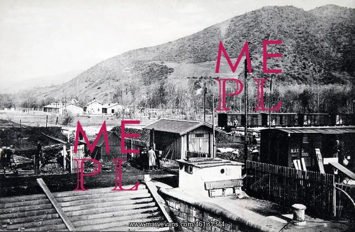 : Orsova, Romania: View of a railway station : Orsova, Romania: View of a railway station