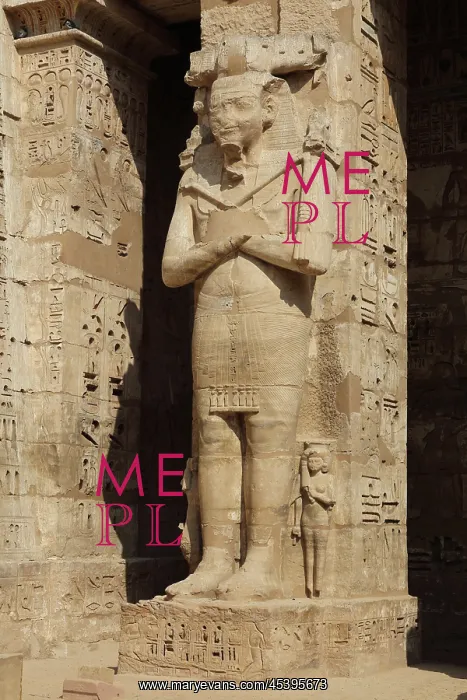 : Osirian column, Temple of Ramesses III, Luxor, Egypt : Osirian column, Temple of Ramesses III, Luxor, Egypt