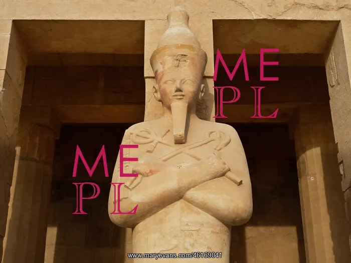: Osiride statue, Temple of Hatshepsut, Luxor, Egypt : Osiride statue, Temple of Hatshepsut, Luxor, Egypt