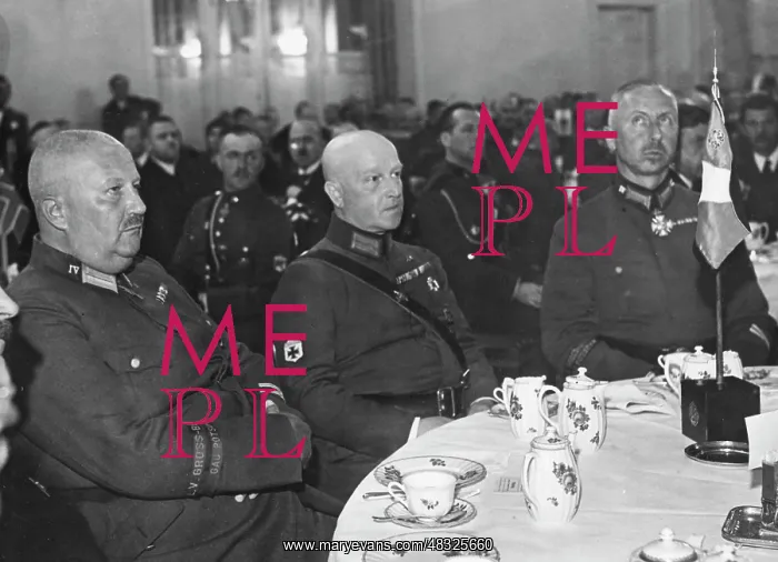 : Oskar of Prussia, Theodor Duesterberg, Eitel Friedrich : Oskar of Prussia, Theodor Duesterberg, Eitel Friedrich