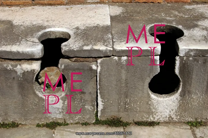 : Ostia Antica. Latrine : Ostia Antica. Latrine