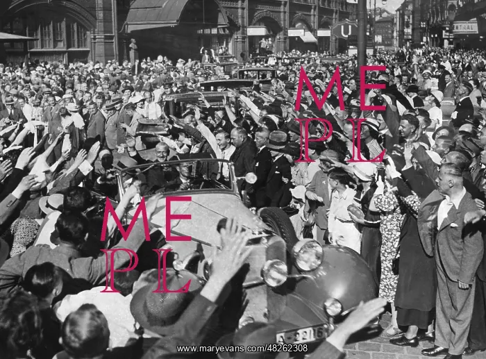 : Oswald Mosley in Berlin, 1935 : Oswald Mosley in Berlin, 1935