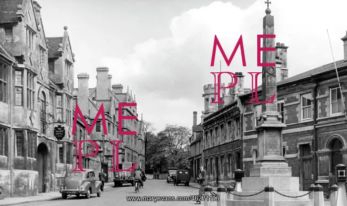  : Oundle, New Street c1950