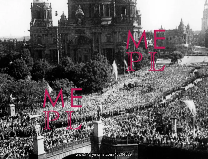 : Outbreak of war in Berlin, 1914 : Outbreak of war in Berlin, 1914