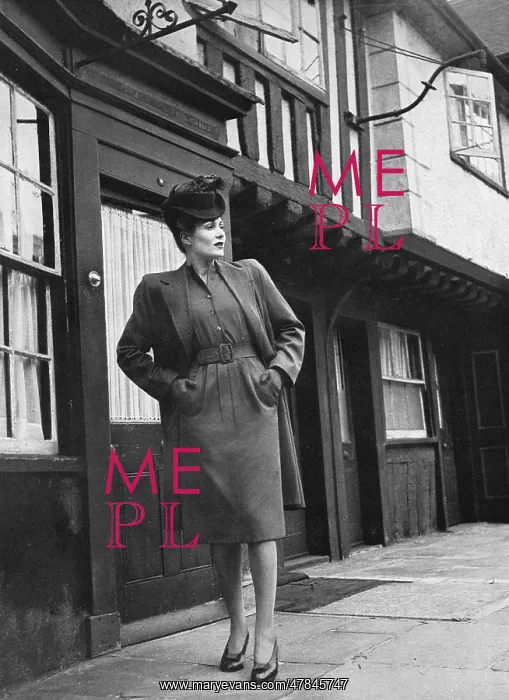 : Outfit by Marcus, 1945 : Outfit by Marcus, 1945
