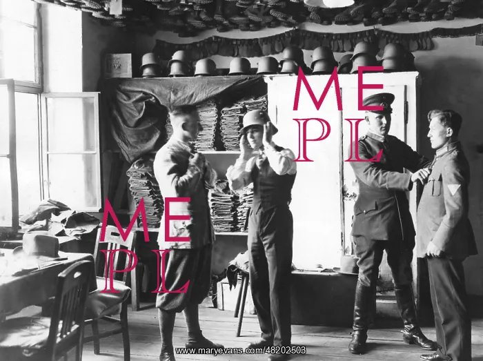: Outfitting of recruits, circa 1931 : Outfitting of recruits, circa 1931