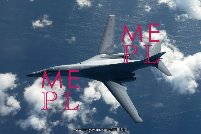  : Overhead view of an US Air Force B-1B Lancer, a