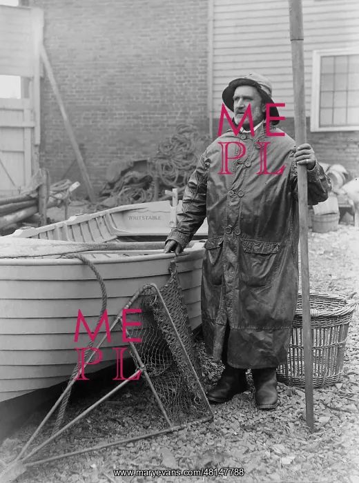: Oystercatcher next to his boat, 1903 : Oystercatcher next to his boat, 1903