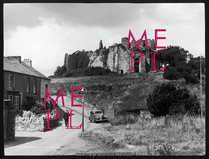 : OYSTERMOUTH CASTLE : OYSTERMOUTH CASTLE