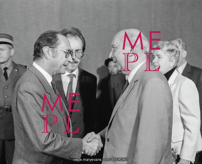 : P. Aubert visits USSR : P. Aubert visits USSR