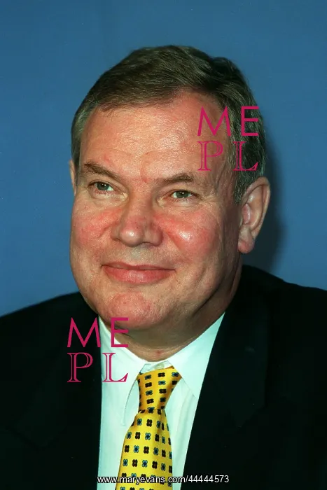  : Paavo Lipponen