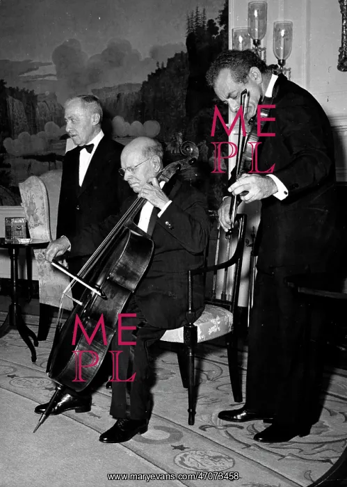 : Pablo Casals : Pablo Casals