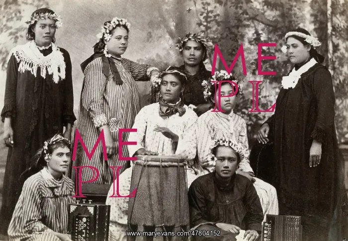 : Pacific Islands, Oceania: group portrait, likely Tahiti : Pacific Islands, Oceania: group portrait, likely Tahiti