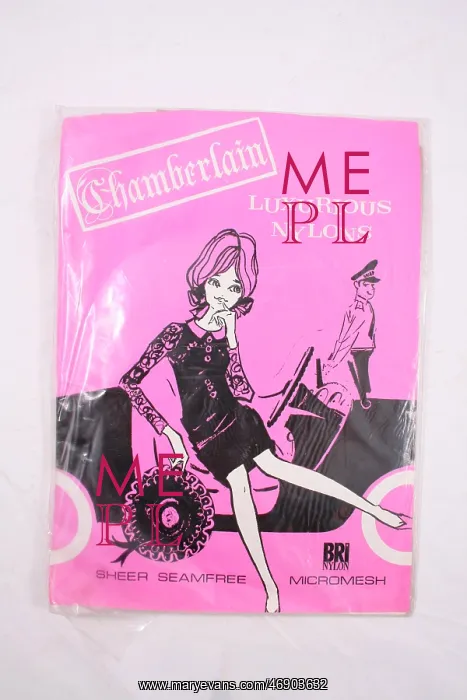 : Packaging for Chamberlain Luxurious Nylons : Packaging for Chamberlain Luxurious Nylons
