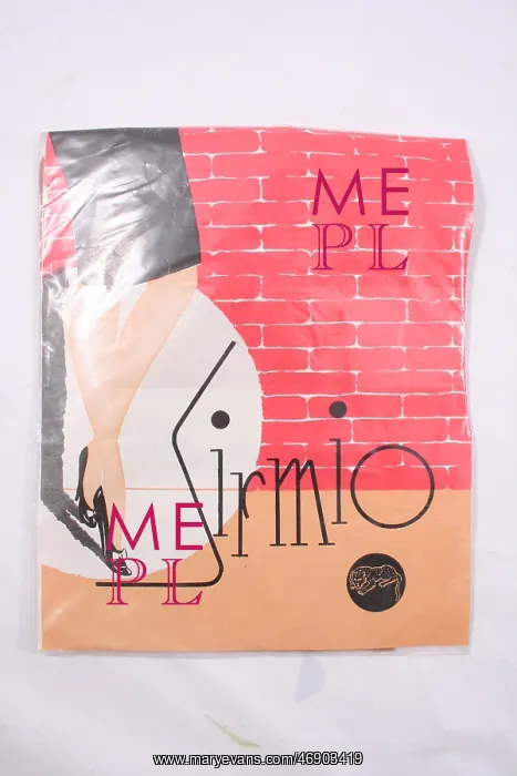 : Packaging for Sirmio Italian stockings : Packaging for Sirmio Italian stockings