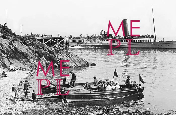  : Paddle steamer at or near Dunoon