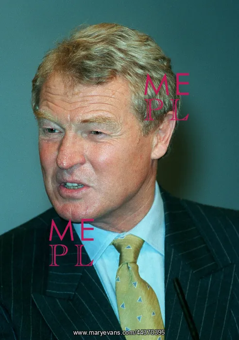  : Paddy Ashdown MP