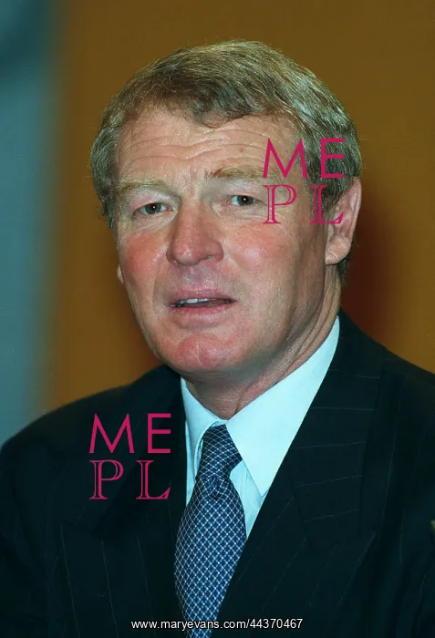  : Paddy Ashdown MP