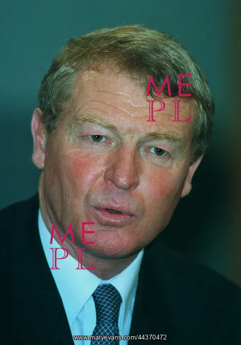  : Paddy Ashdown MP