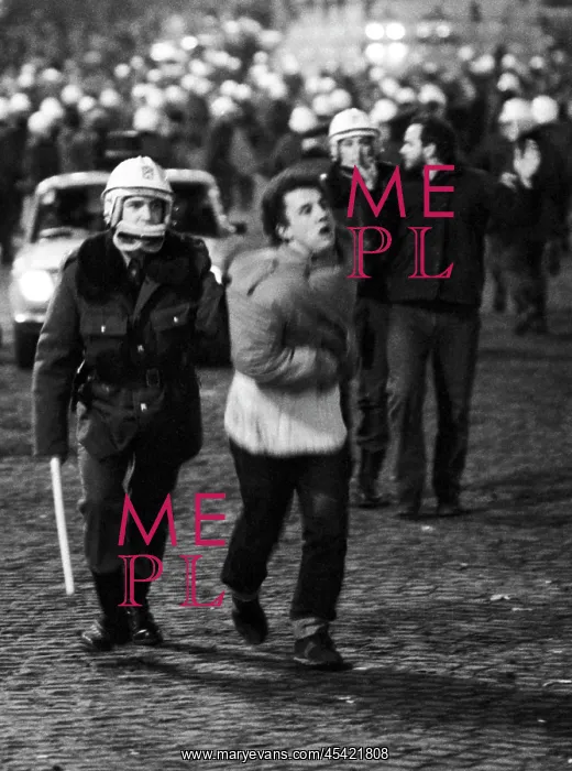 : Palach week - protest - demonstration - police : Palach week - protest - demonstration - police