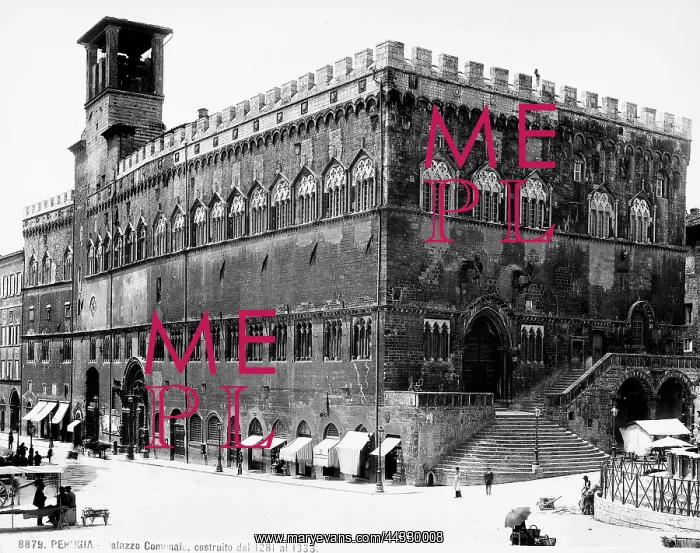 : Italy. The Palazzo Comunale (town hall), corso Vannucci : Italy. The Palazzo Comunale (town hall), corso Vannucci