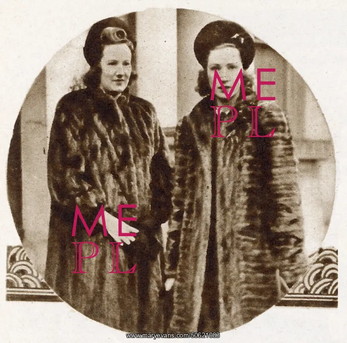 : Pamela Berry & Mrs Langton Iliffe : Pamela Berry & Mrs Langton Iliffe
