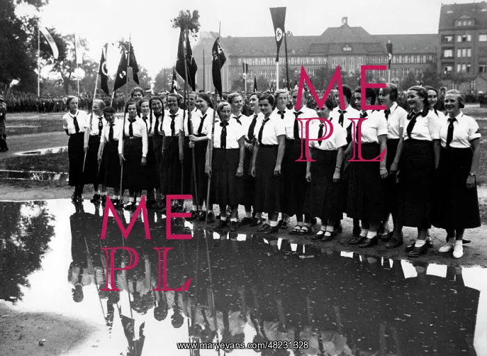 : Parade of the BDM in Berlin, 1934 : Parade of the BDM in Berlin, 1934