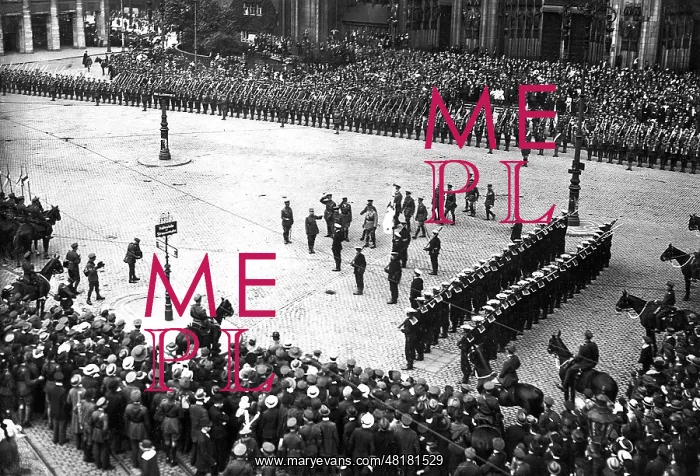 : Parade of English troops in Cologne, 1919 : Parade of English troops in Cologne, 1919