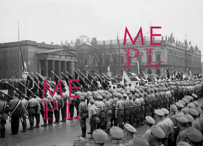 : Parade of fight- and Bismarck groups of the DNVP during the : Parade of fight- and Bismarck groups of the DNVP during the